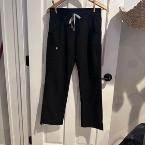 Figs Scrub Cargo Pants